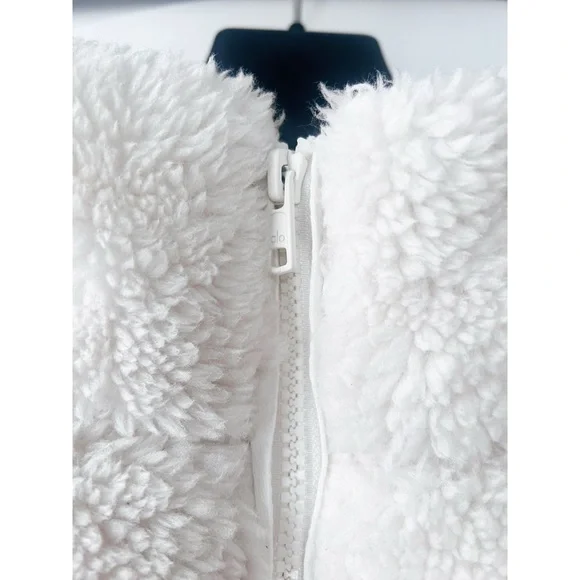 Men’s Alo Yoga Sherpa Stage Puffer - Picture 3 of 16